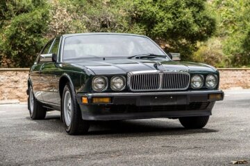 1988 Jaguar XJ6 Vanden Plas
