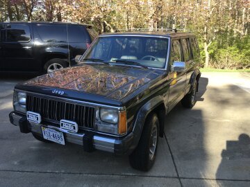 1988 Jeep Cherokee 4WD Laredo 4-Door