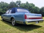 Thumbnail Photo 2 for 1988 Lincoln Town Car