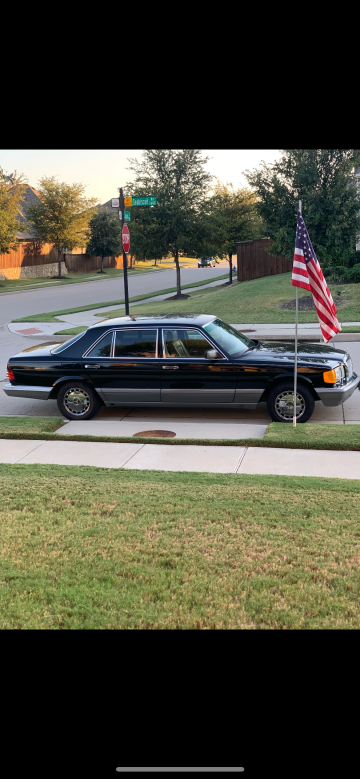 1988 Mercedes-Benz 300SEL
