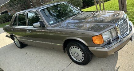 Photo 1 for 1988 Mercedes-Benz 420SEL for Sale by Owner