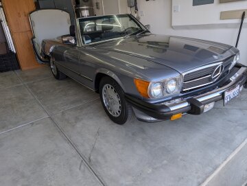 1988 Mercedes-Benz 560SL