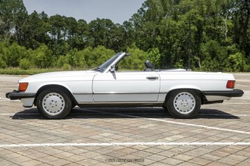1988 Mercedes-Benz 560SL