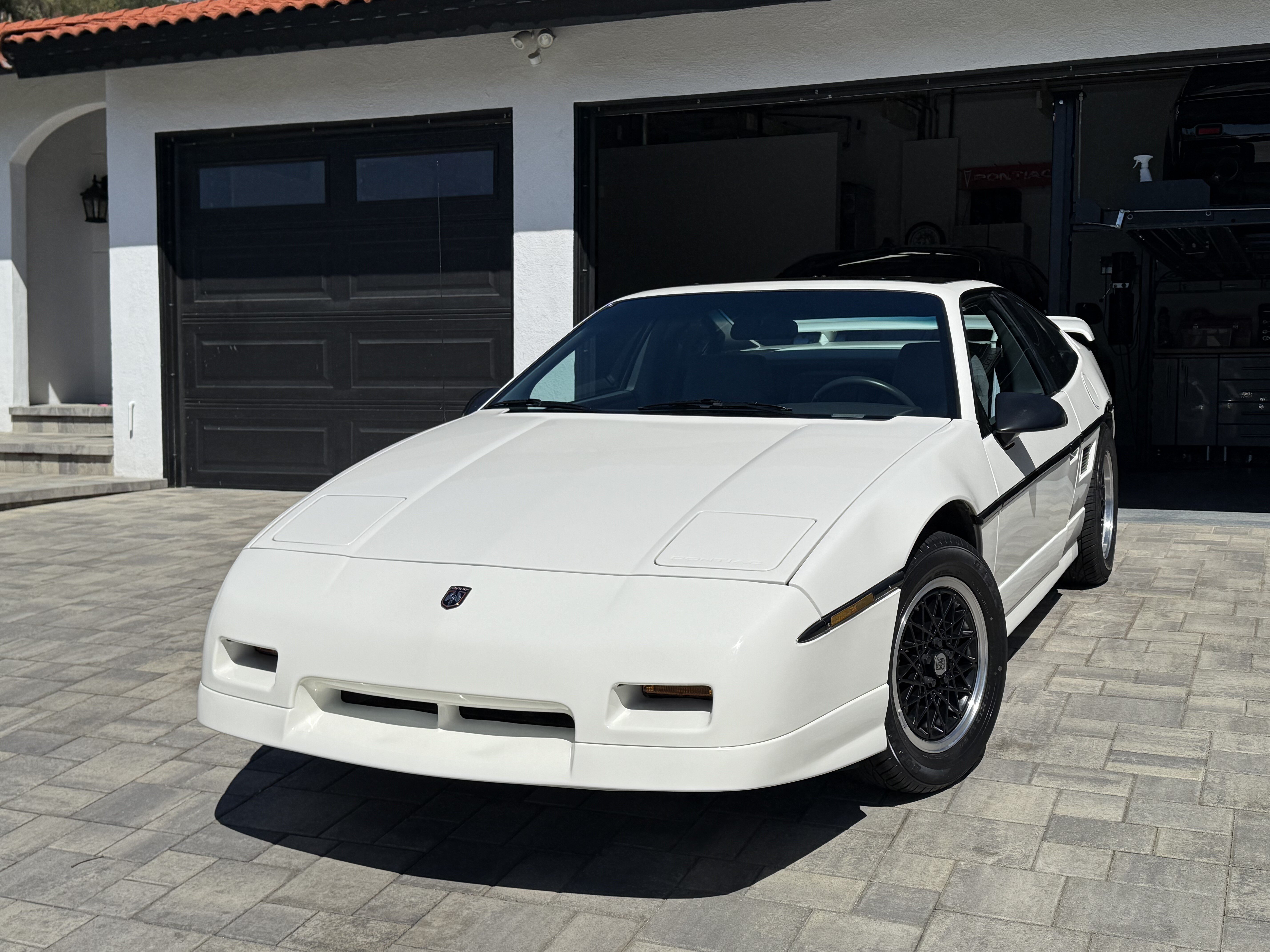 1988 Pontiac Fiero GT