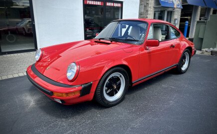 Photo 1 for 1988 Porsche 911