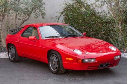 Photo 1 for 1988 Porsche 928