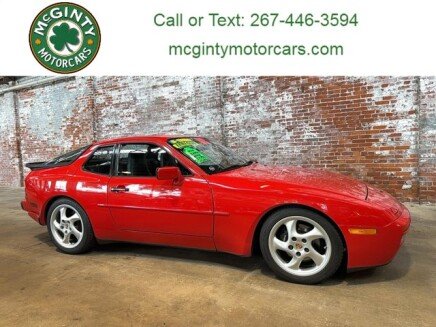 Photo 1 for 1988 Porsche 944