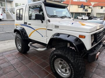 1988 Suzuki Samurai 4WD Hard Top