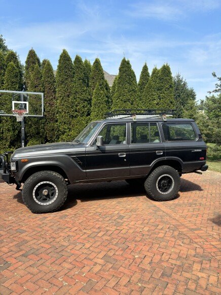 Photo 1 for 1988 Toyota Land Cruiser for Sale by Owner