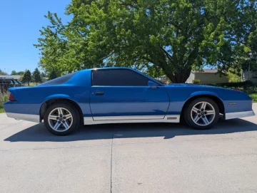 1989 Chevrolet Camaro IROC-Z Coupe