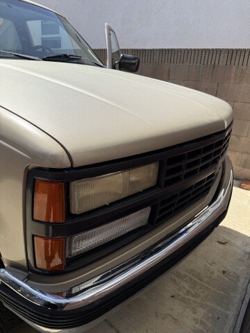 1989 Chevrolet Silverado 2500 2WD Regular Cab