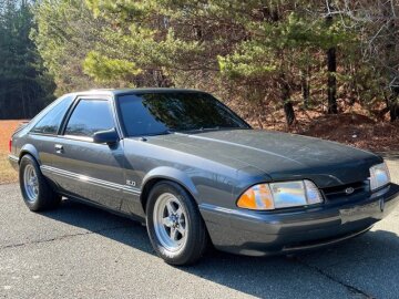 1989 Ford Mustang