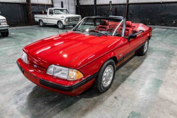 1989 Ford Mustang LX V8 Convertible