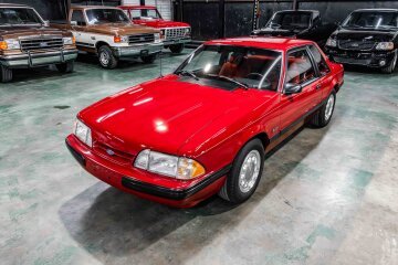 1989 Ford Mustang LX V8 Coupe