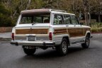 Thumbnail Photo 2 for 1989 Jeep Grand Wagoneer
