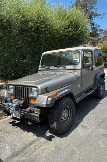 1989 Jeep Wrangler 4WD Sahara