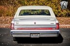 Thumbnail Photo 5 for 1989 Lincoln Town Car
