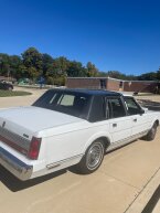 Thumbnail Photo 4 for 1989 Lincoln Town Car for Sale by Owner