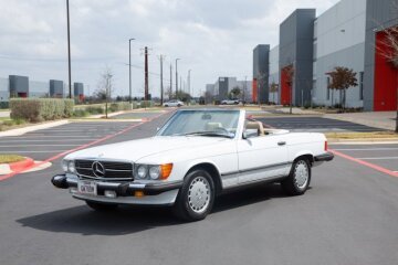 1989 Mercedes-Benz 560SL