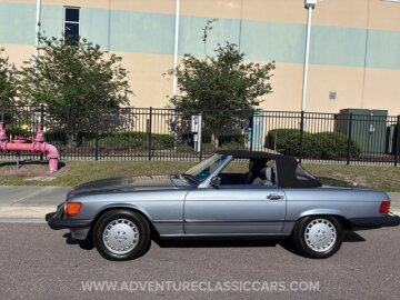 1989 Mercedes-Benz 560SL