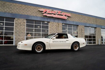 Photo 1 for 1989 Pontiac Firebird