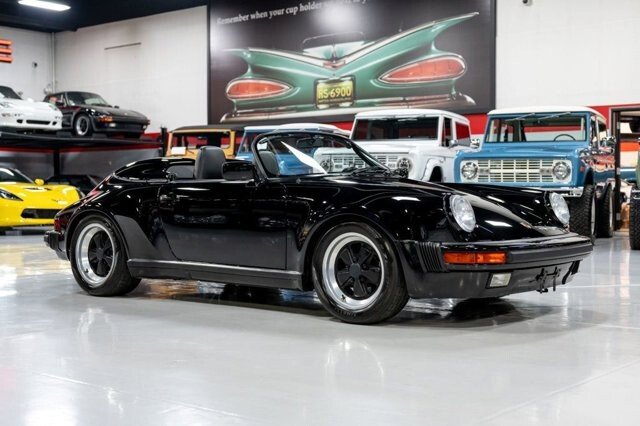 1989 Porsche 911 Carrera Cabriolet