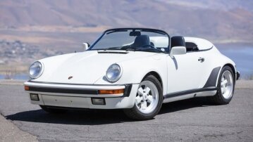 1989 Porsche 911 Carrera Cabriolet