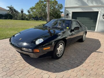 1989 Porsche 928 S4