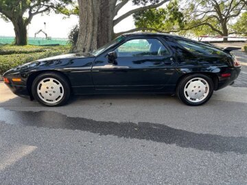 1989 Porsche 928 S4