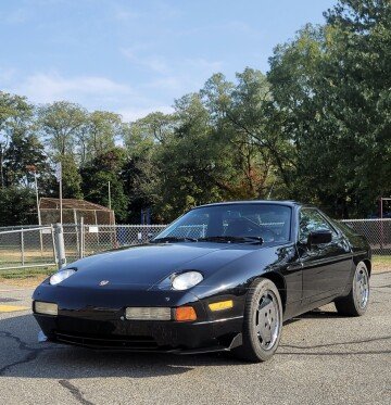 1989 Porsche 928 S4