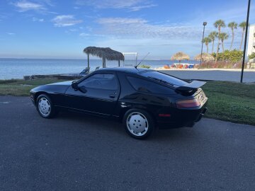 1989 Porsche 928 S4