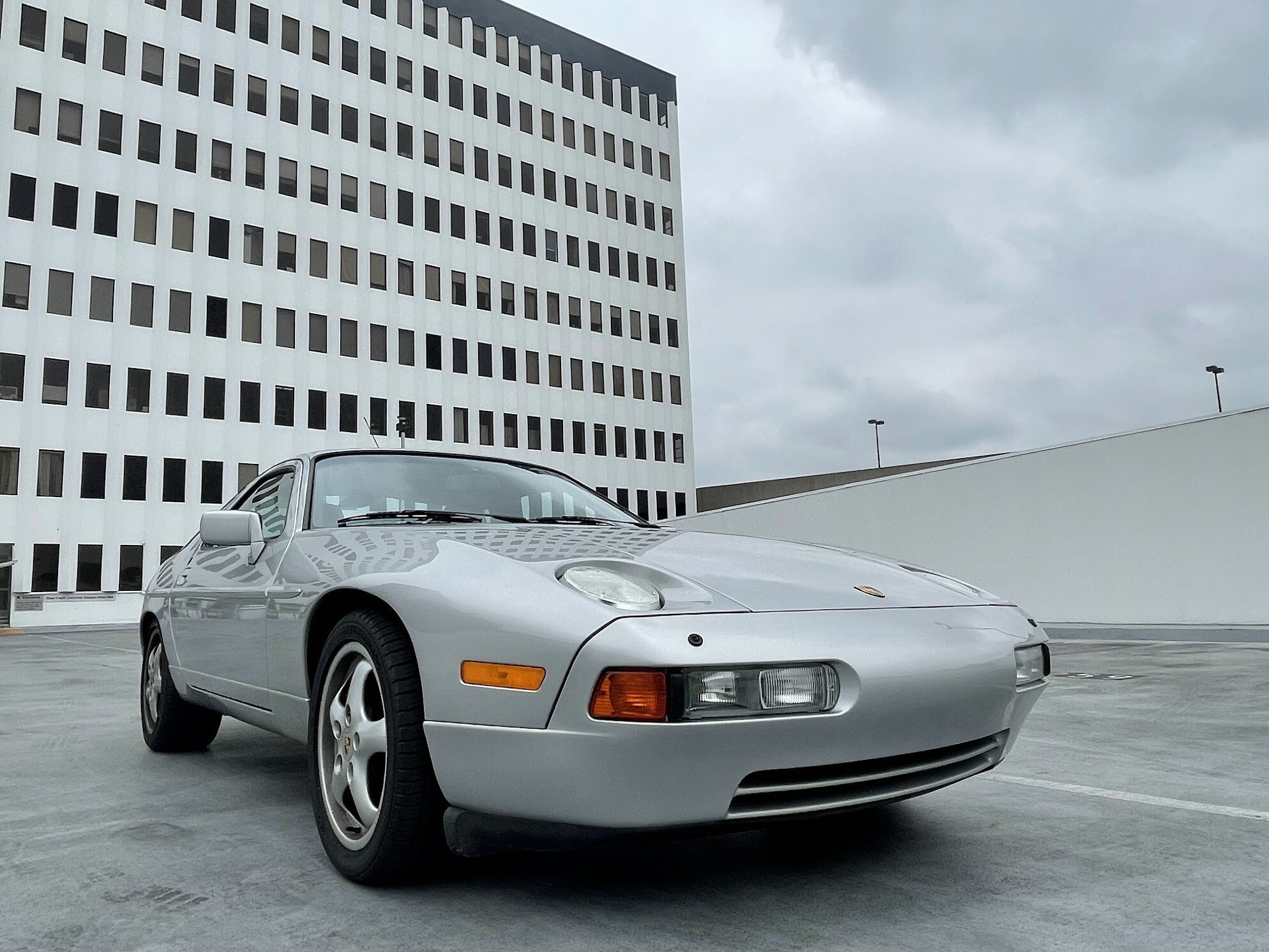 1989 Porsche 928 S4