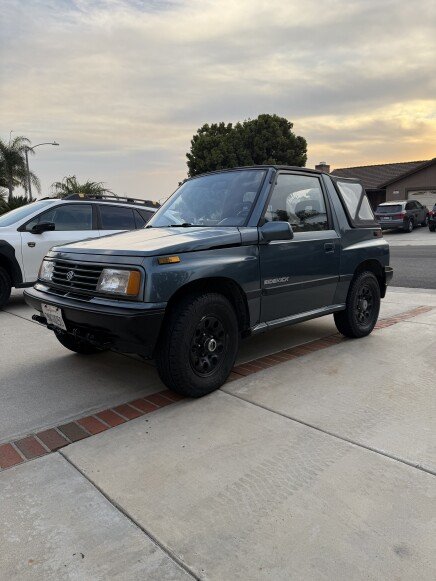 Photo 1 for 1989 Suzuki Sidekick 4WD JX 2-Door Soft Top for Sale by Owner