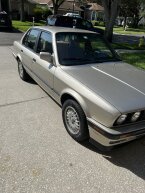 Thumbnail Photo 1 for 1990 BMW 325i Sedan for Sale by Owner