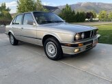 1990 BMW 325i Sedan
