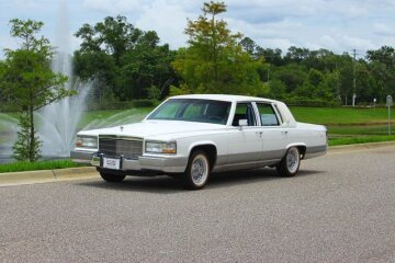 1990 Cadillac Brougham