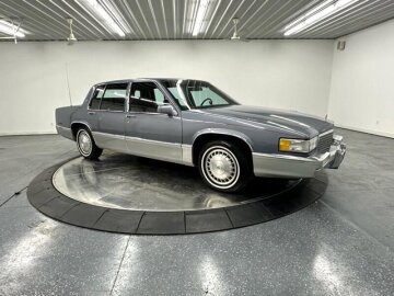 1990 Cadillac De Ville Sedan