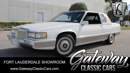Photo 1 for 1990 Cadillac Fleetwood Coupe