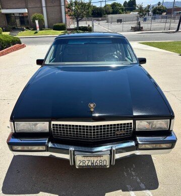 1990 Cadillac Fleetwood Sedan