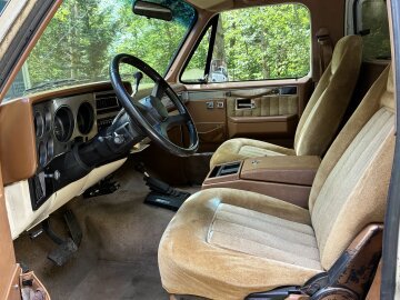 1990 Chevrolet Blazer 4WD 2-Door