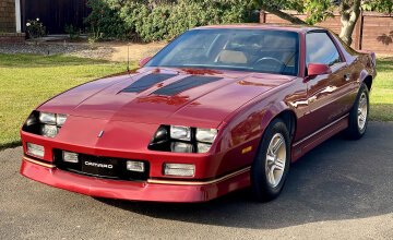 1990 Chevrolet Camaro IROC-Z Coupe