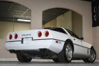 Thumbnail Photo 3 for 1990 Chevrolet Corvette