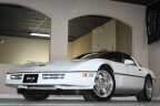 Thumbnail Photo 2 for 1990 Chevrolet Corvette