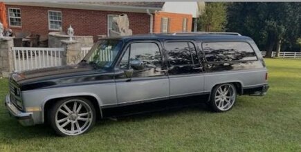 Photo 1 for 1990 Chevrolet Suburban