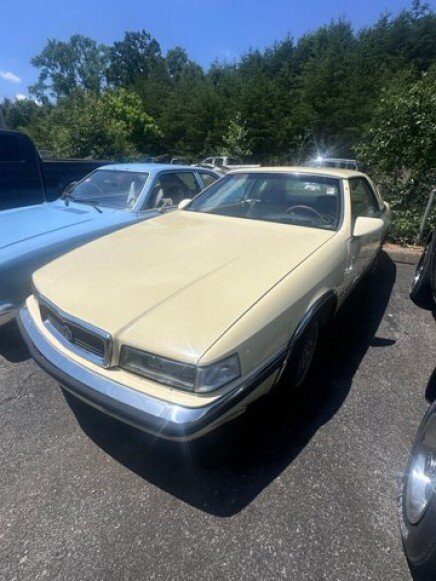 Photo 1 for 1990 Chrysler TC by Maserati