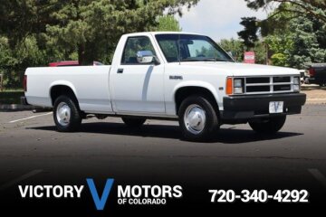 1990 Dodge Dakota 2WD Regular Cab