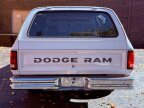 Thumbnail Photo 5 for 1990 Dodge Ramcharger