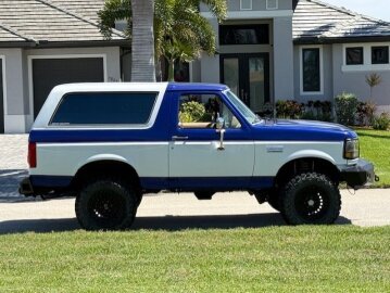 1990 Ford Bronco XLT