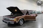Thumbnail Photo 6 for 1990 Ford Crown Victoria Country Squire Wagon
