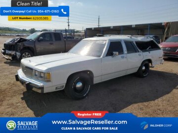 1990 Ford Crown Victoria Country Squire LX Wagon